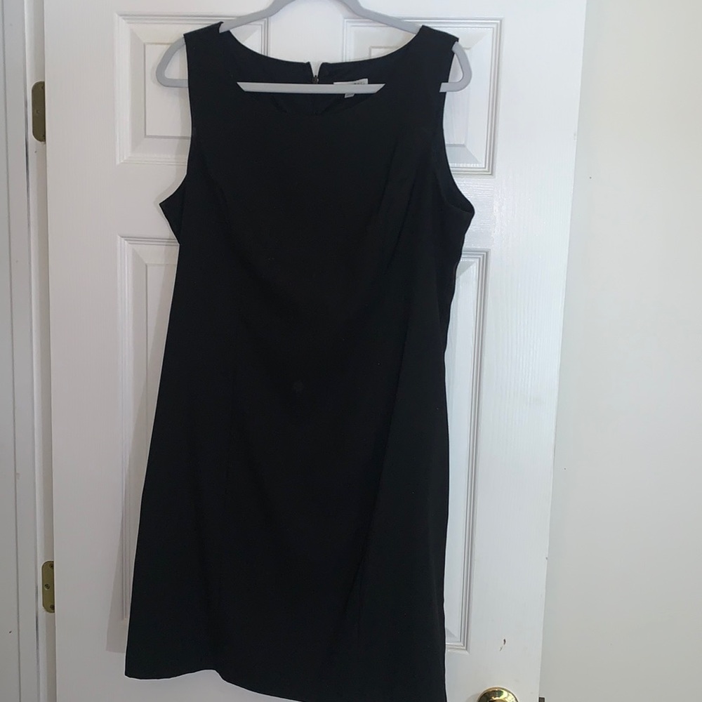 XL BLACK DRESS